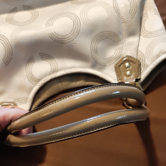 Coach purse - Picture 6 of 10